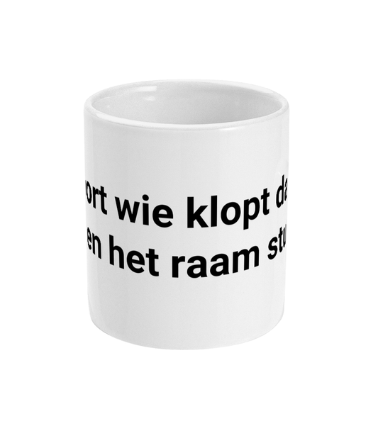 Hoort wie klopt daar tegen het raam stuk...